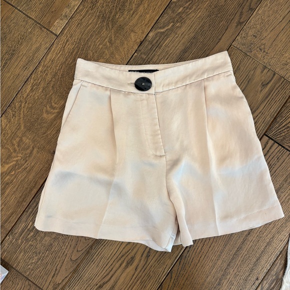 Zara Pants - Zara sateen Champaign Women's Shorts